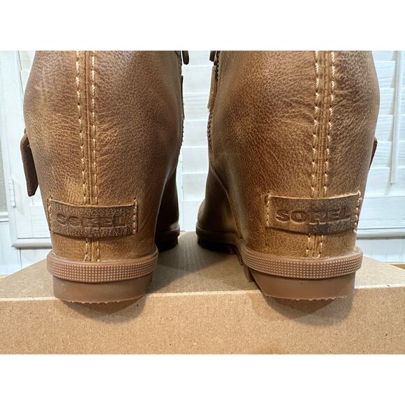 Sorel Women's Joan Of Arctic™ Wedge II Buckle Bootie WP Tan Leather Size 12 NWOB - Picture 11 of 14